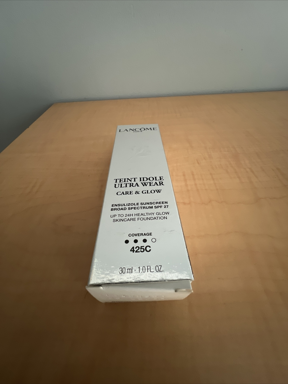 Lancome ~ Teint Idole Ultra Wear~ Care & Glow- 425C Exp 2/24