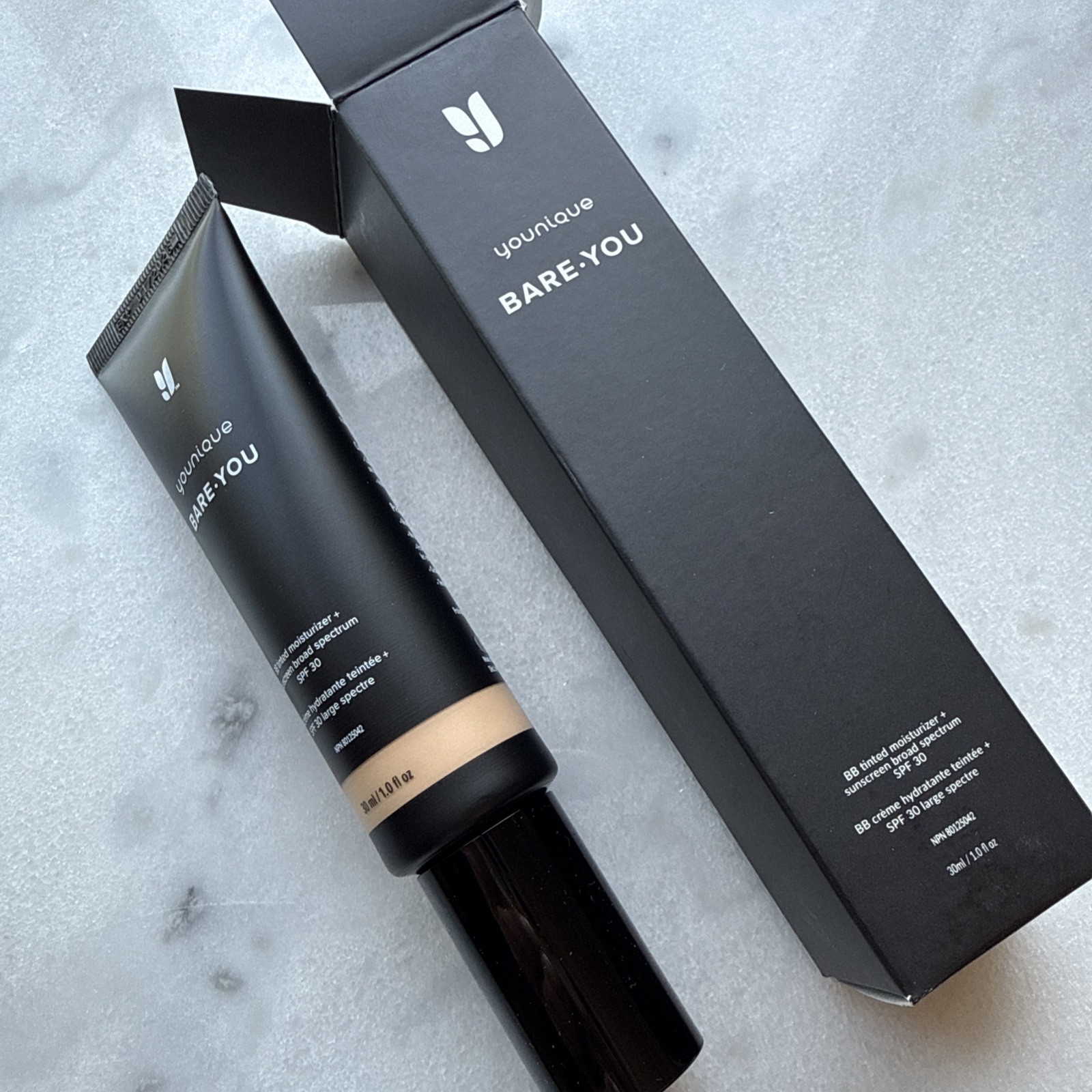 Younique BARE･YOU BB Tinted Moisturizer SPF30 Light Medium. New in box! exp:1/26