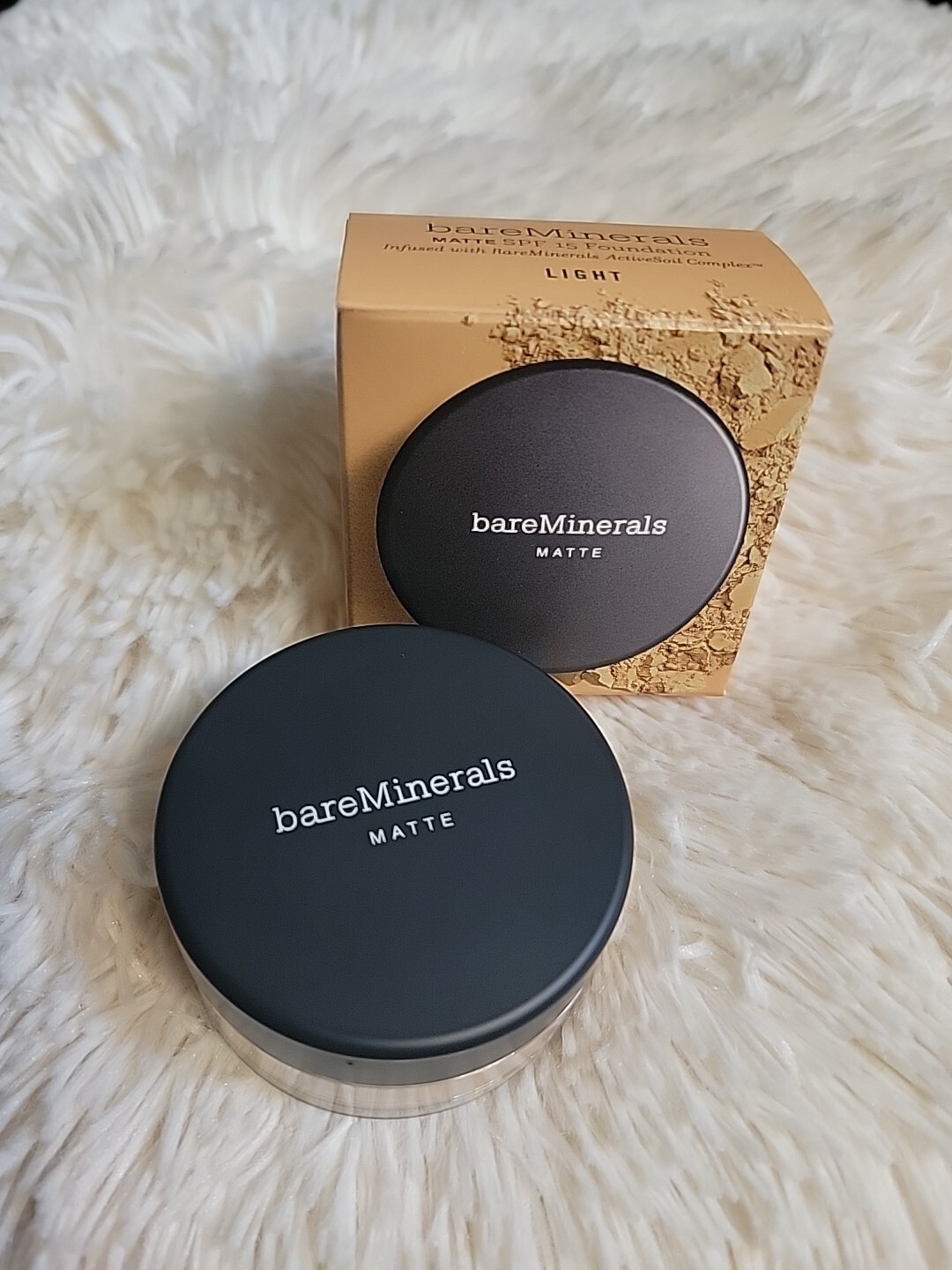 bareMinerals MATTE SPF15 Loose Powder Foundation-Shade: LIGHT W15. 6g/0.21oz NIB