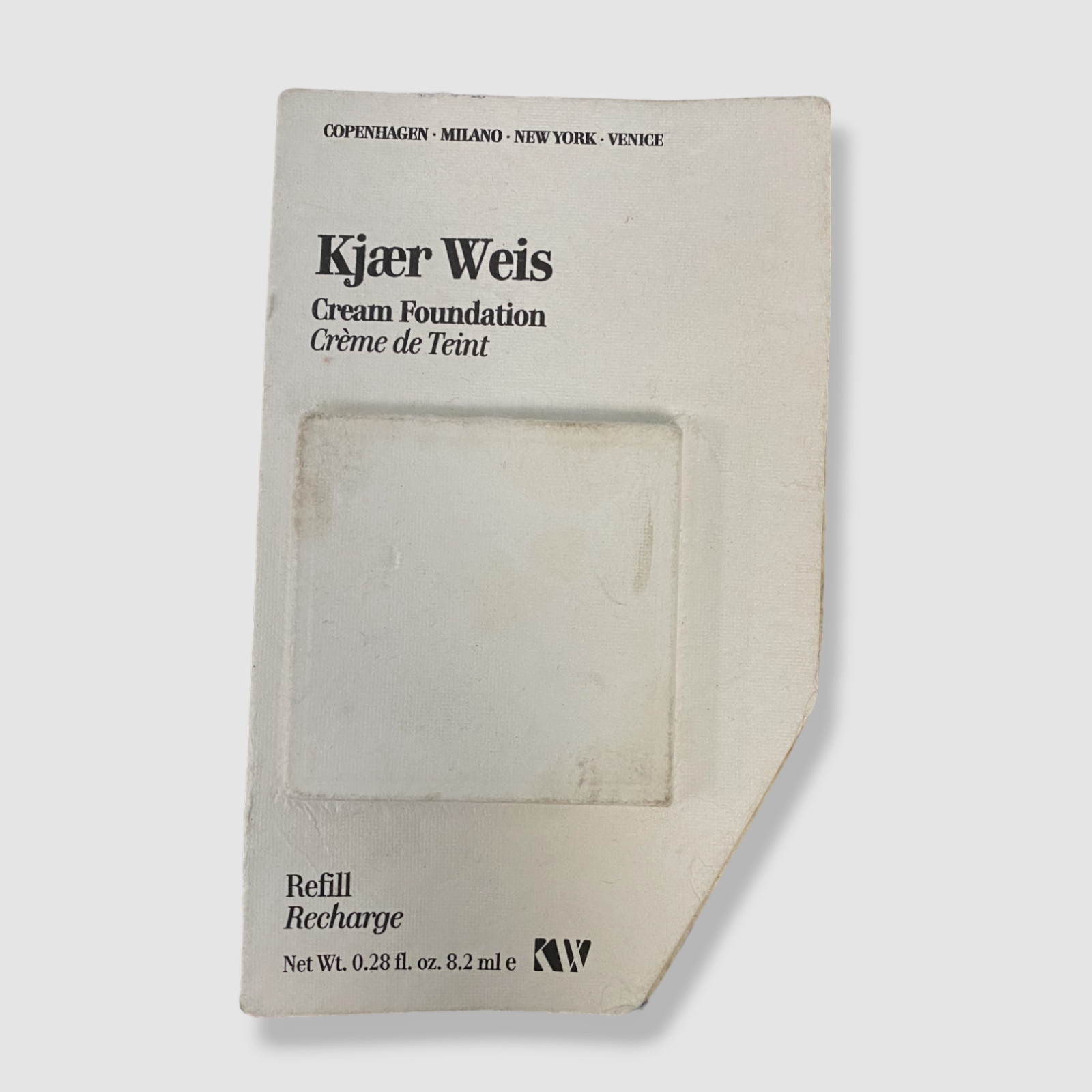 $47 KJAER WEIS Women’s Transparent Cream Foundation Refill