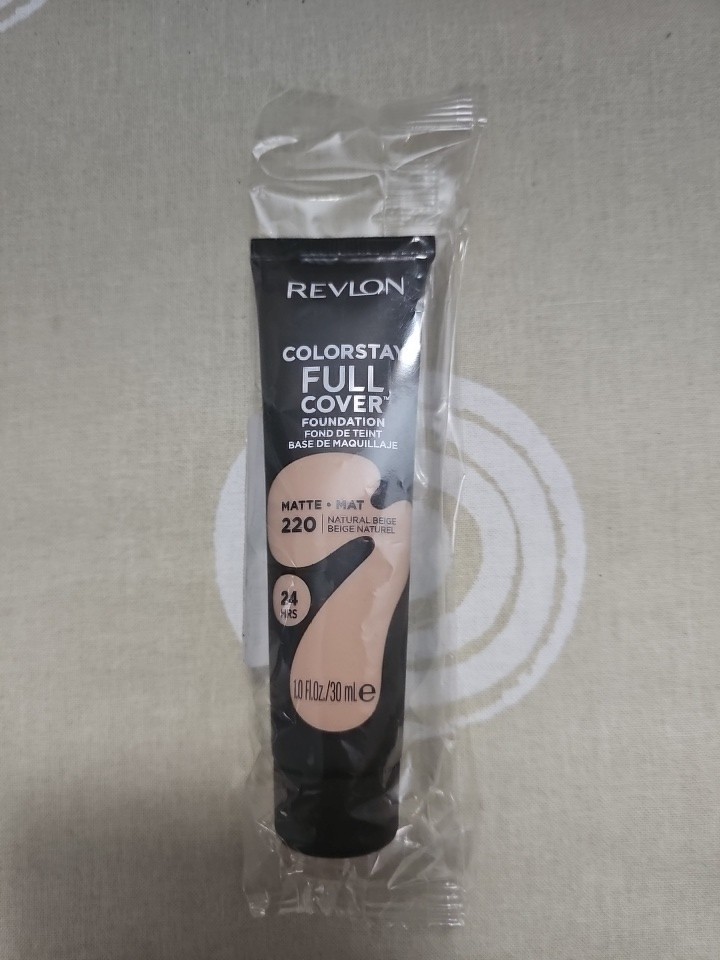 Revlon Colorstay Full Cover Foundation Matt 220 Beige 24 Hrs 1.0 Fl oz