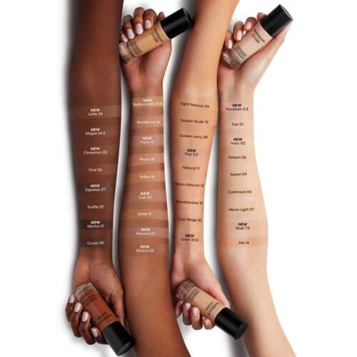BareMinerals Barepro Performance Wear Liquid Foundation SPF 20 Vegan Latte 24