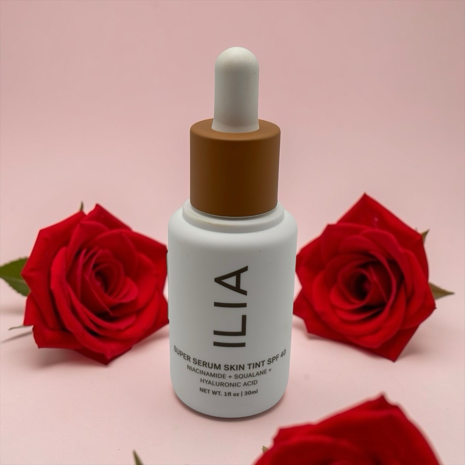 ILIA Tinted Serum With Light, Dewy Coverage, Mineral SPF40, ST12 KOKKINI – 1 Oz