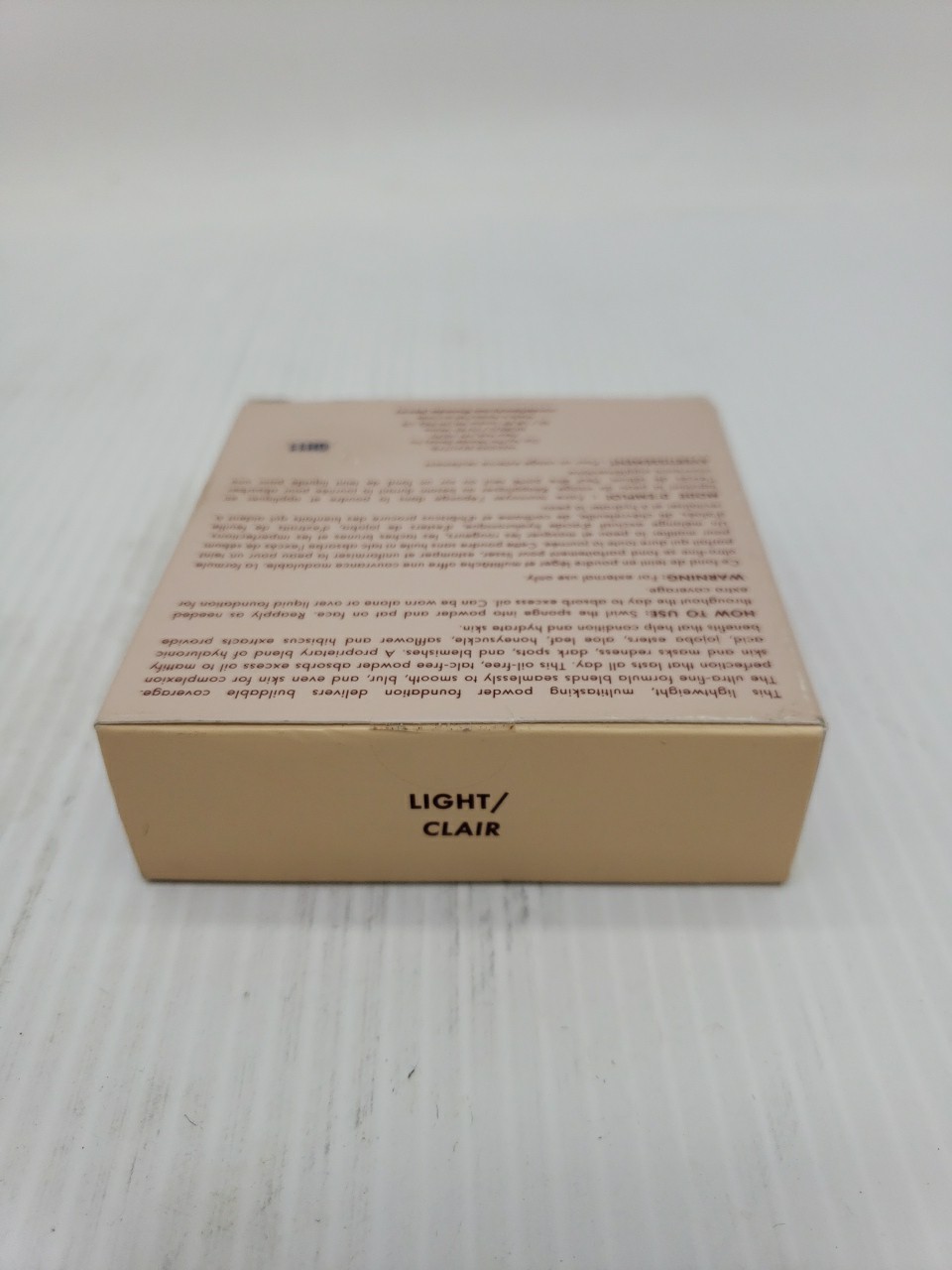 WANDERLUST POWDER FOUNDATION LIGHT/CLAIR BRAND NEW SEALED
