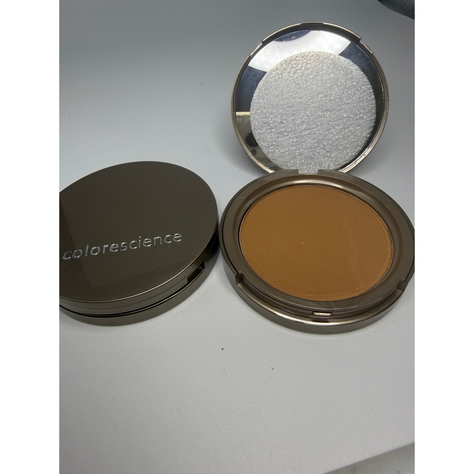 2 Colorescience Pressed Mineral Foundation Warm Deep A Taste of Honey 12g 0.42oz