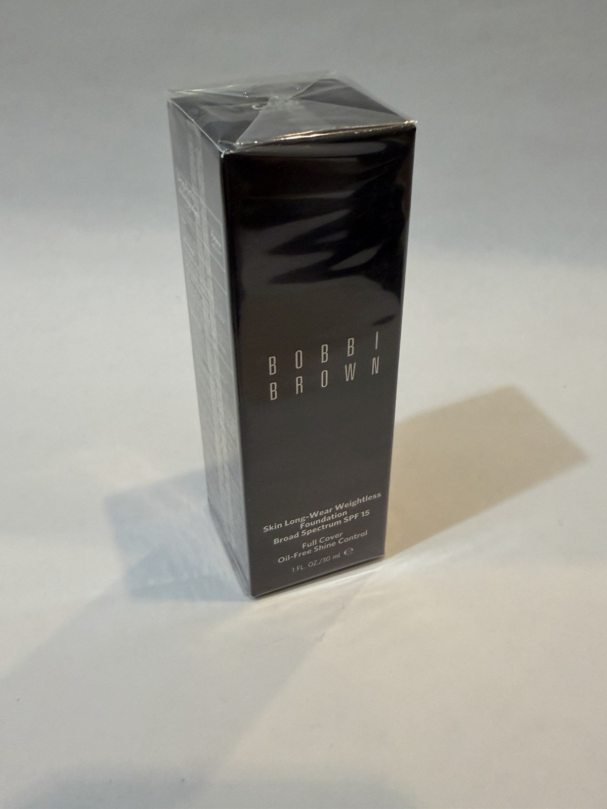 Bobbi Brown Skin Long-Wear Weightless Foundation SPF15 Shade C-056 COOL NATURAL