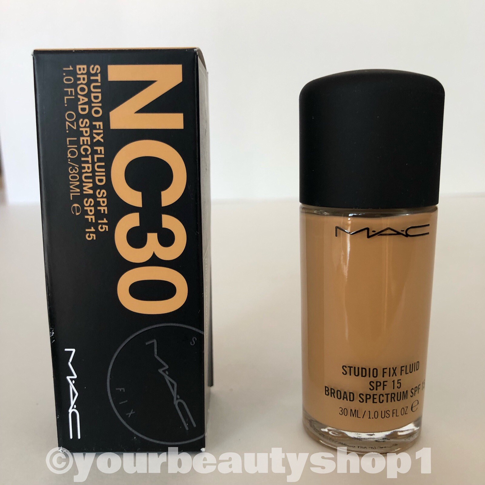 New Mac Foundation Studio Fix Fluid Foundation SPF 15 NC30 100% Authentic