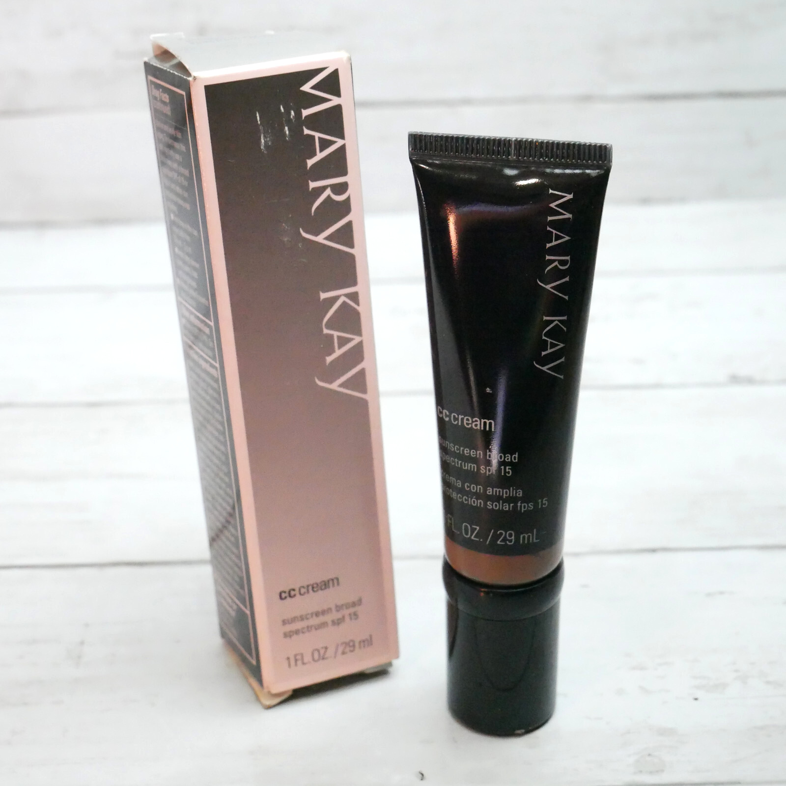 Mary Kay CC Cream Sunscreen Broad Spectrum SPF 15 Very Deep 1 FL OZ #086620 READ