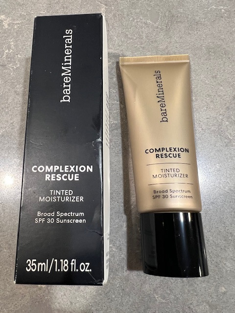 bareMinerals Complexion Rescue Matte Tinted Moisturizer SPF 30 BUTTERCREAM 03
