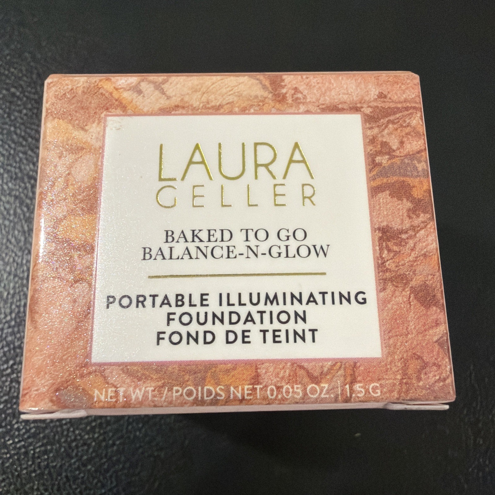 Laura Geller Baked To Go Balance -N- Glow -PORTABLE ILLUMINATING FOUNDATION- Med