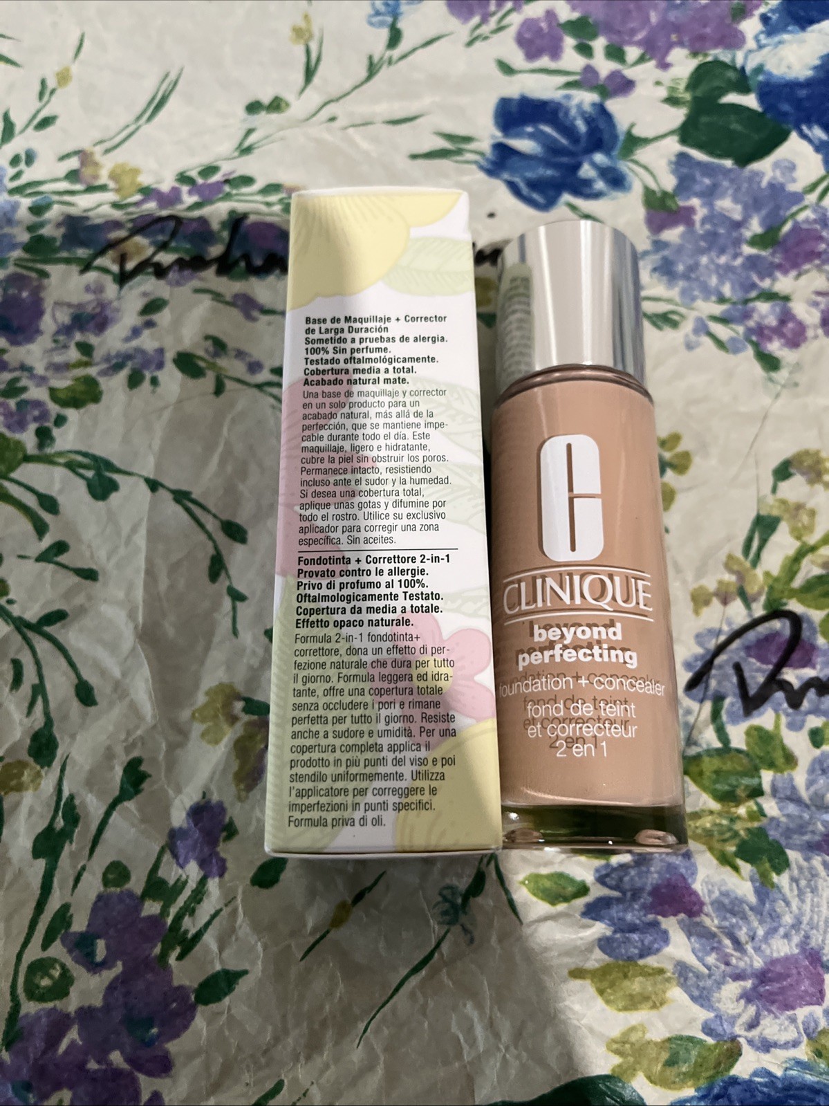 Clinique Beyond Perfecting Foundation + Concealer (CN 10 Alabaster) 1oz/30ml