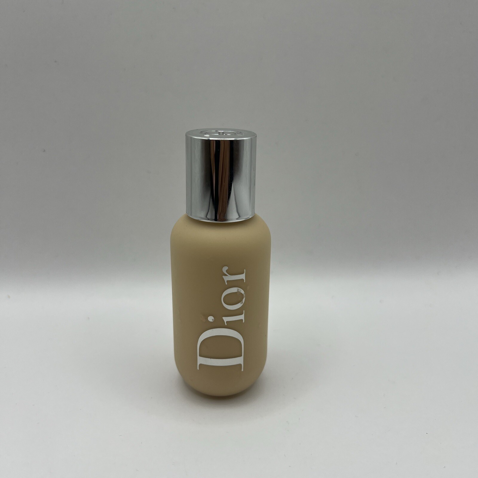 Christian Dior Backstage Face and Body Foundation 0W 1.7oz / 50ml
