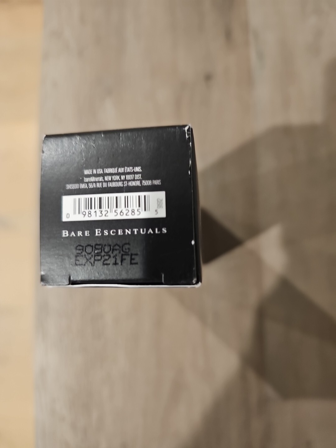 BareMinerals BarePro Performance Wear Liquid Foundation IVORY 02 NIB EXPIRE 21FE