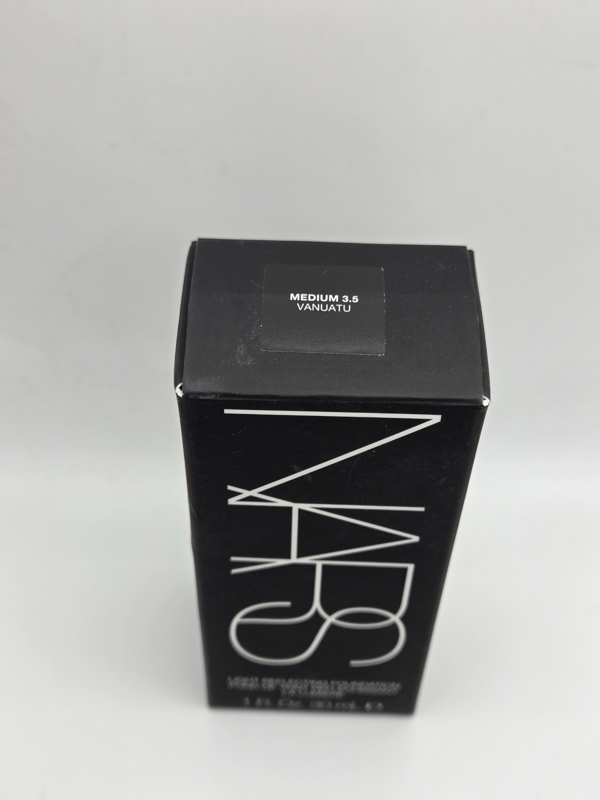 NARS Light Reflecting Foundation – Medium 3.5 VANUATU 1 fl oz 30 mL New In Box