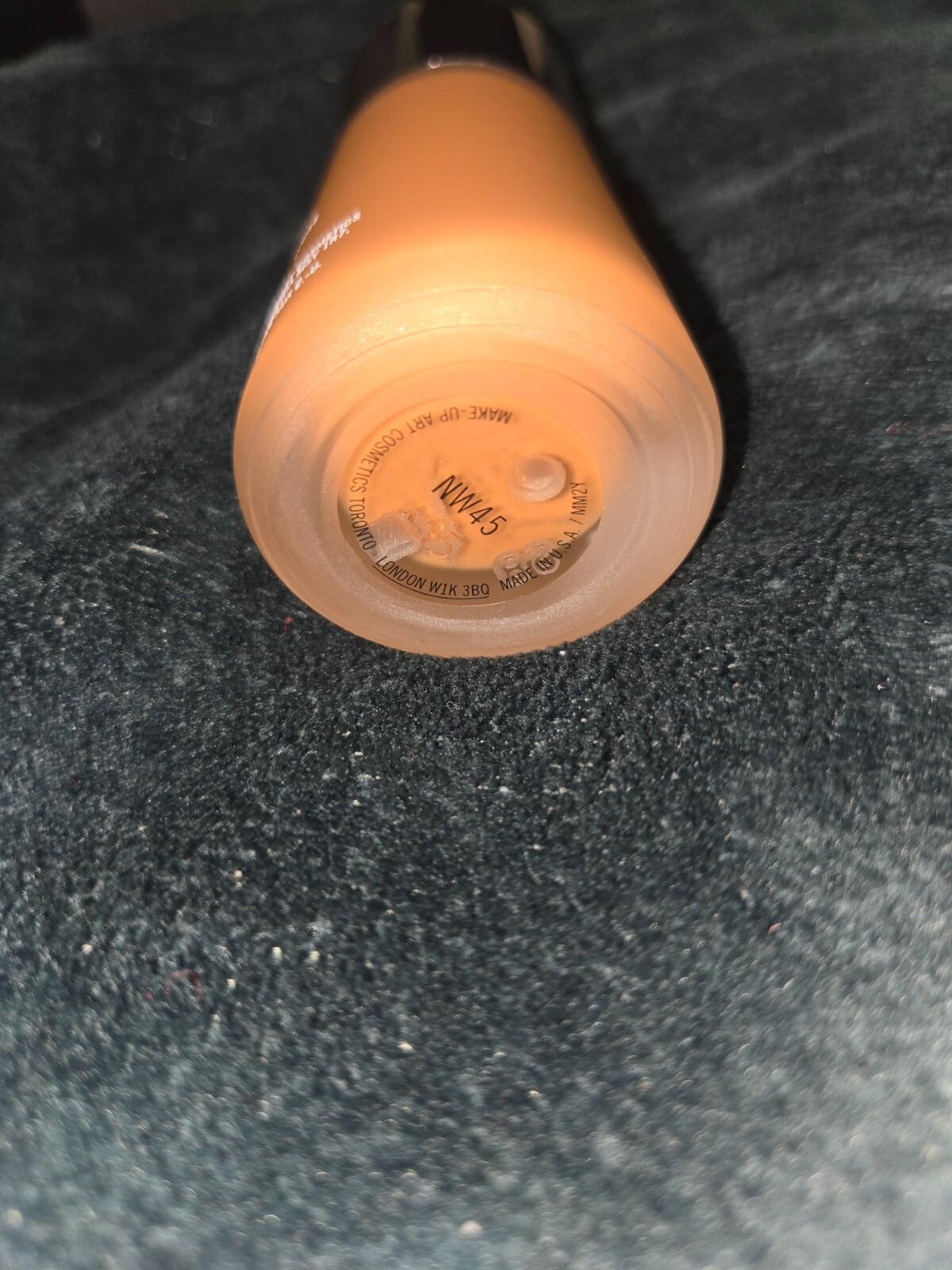 MAC Mineralize Moisture Foundation -NW45