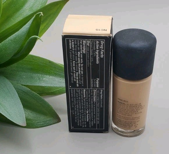 M.A.C NC15 Studio Fix Fluid SPF 15 ~1.0 fl New In Box