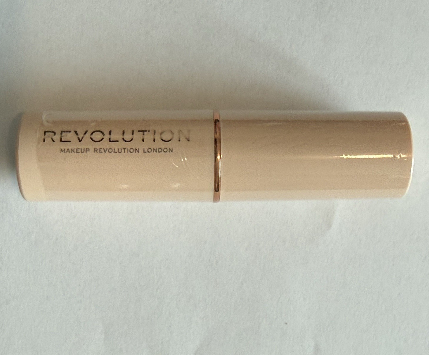 Makeup Revolution London Foundation Stick Shade F15 MPN 05BE267A