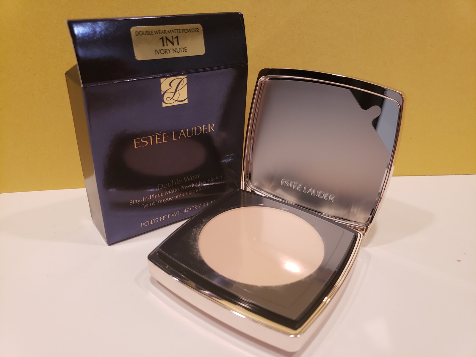 Estee Lauder ~ Double Wear Stay In Place Matte Foundation ~ 1N1 IVORY NUDE ~ NIB