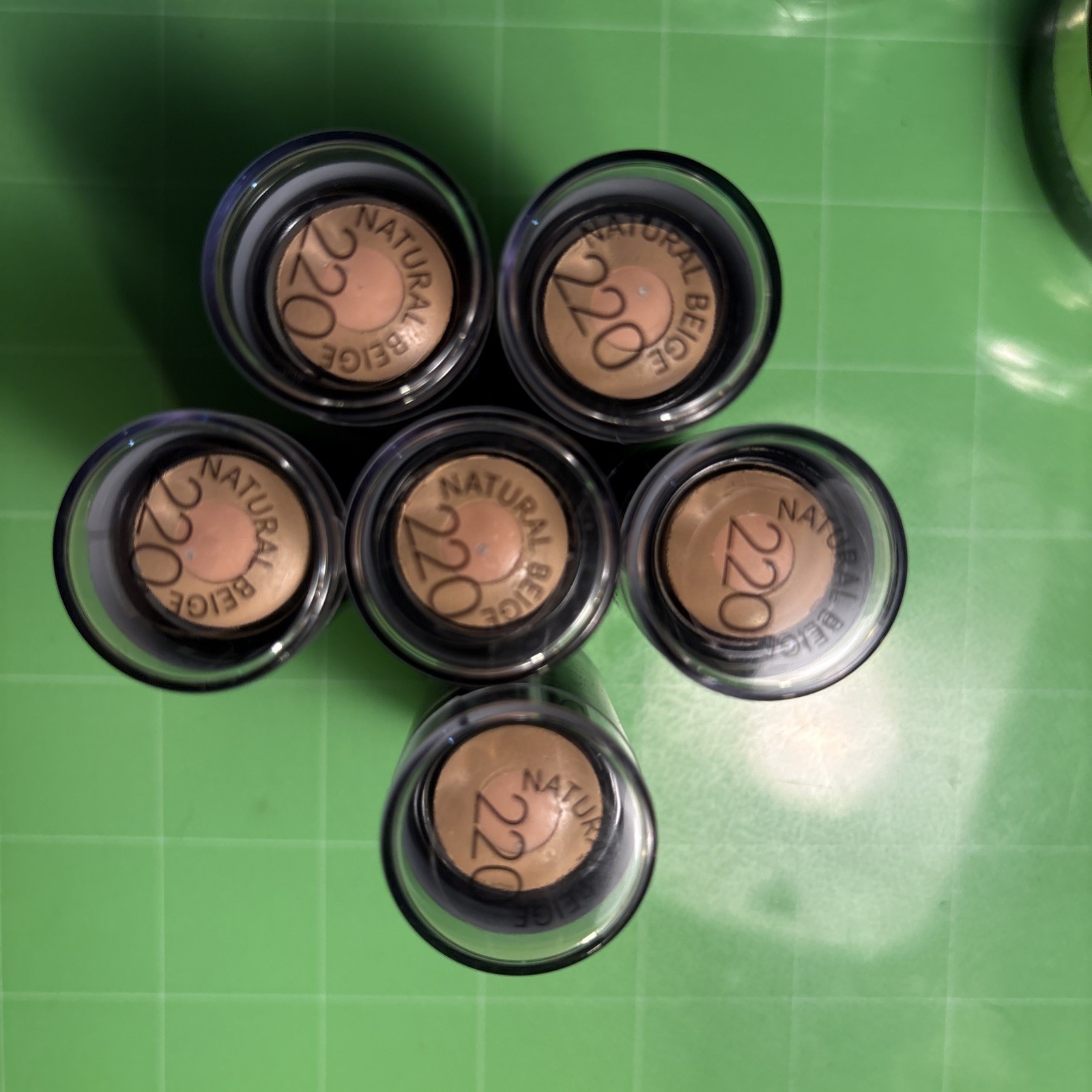 6–Maybelline Fit Me Shine Free Balance Stick Foundation- 220 NATURAL BEIGE NEW
