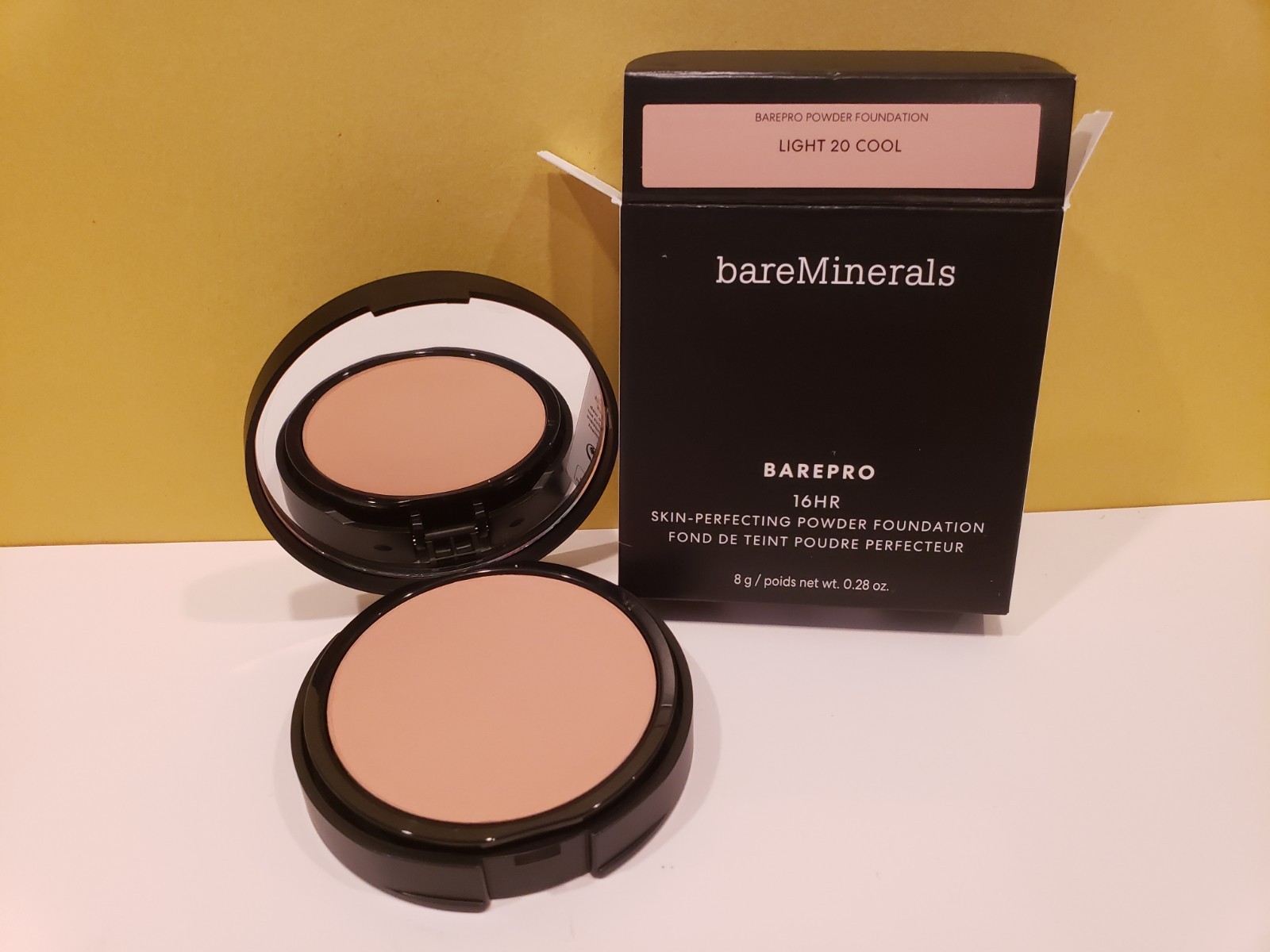 Bare Minerals~BarePro 16HR Skin-Perfecting Powder Found~Light 20 Cool ~ NIB