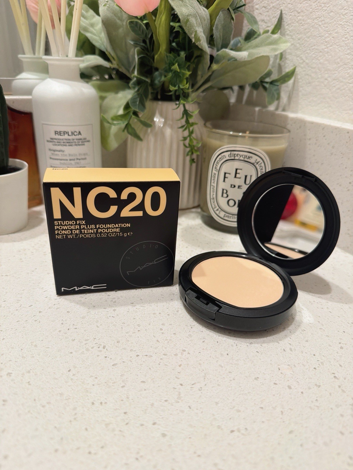 MAC Studio Fix Powder Plus Foundation – NC20 0.52oz NIB