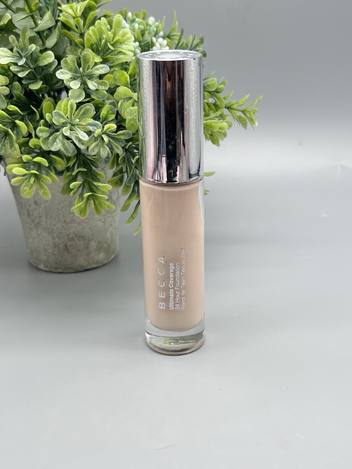 BECCA Ultimate Coverage 24 Hour Foundation ALABASTER 1C1 1.0 oz New