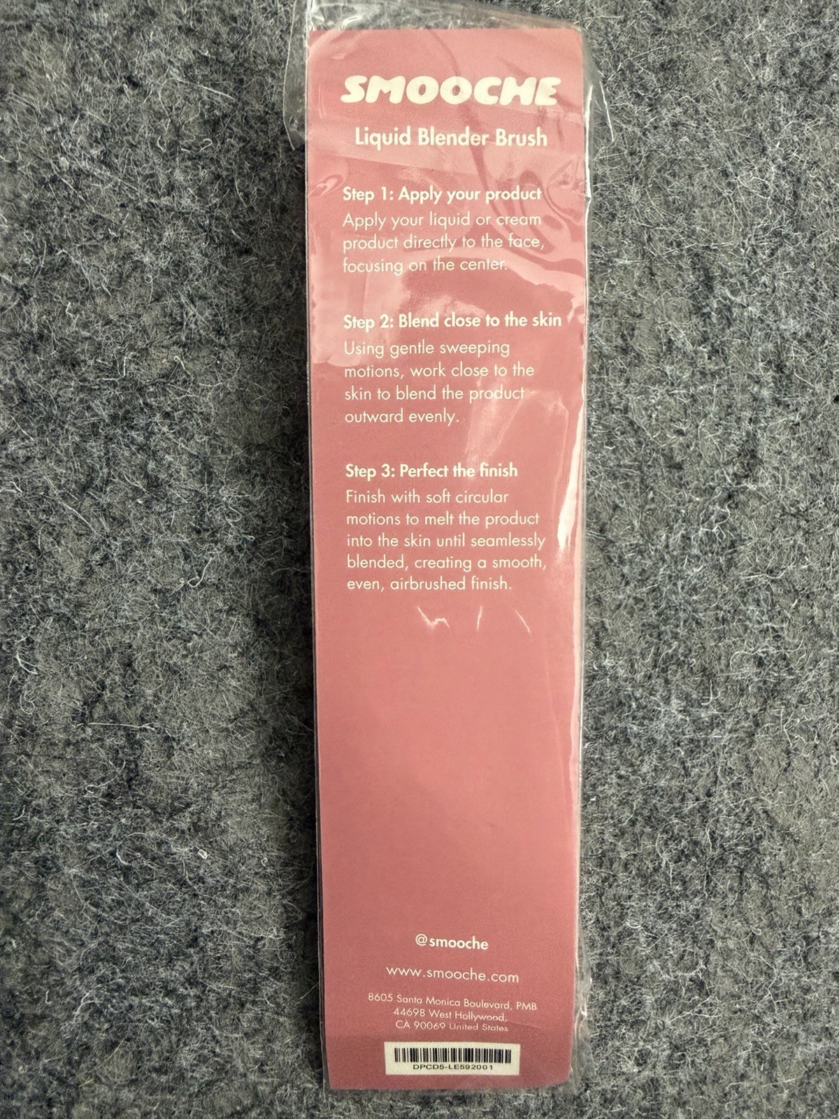 Smooche Color Changing Foundation & Makeup Blending Brush