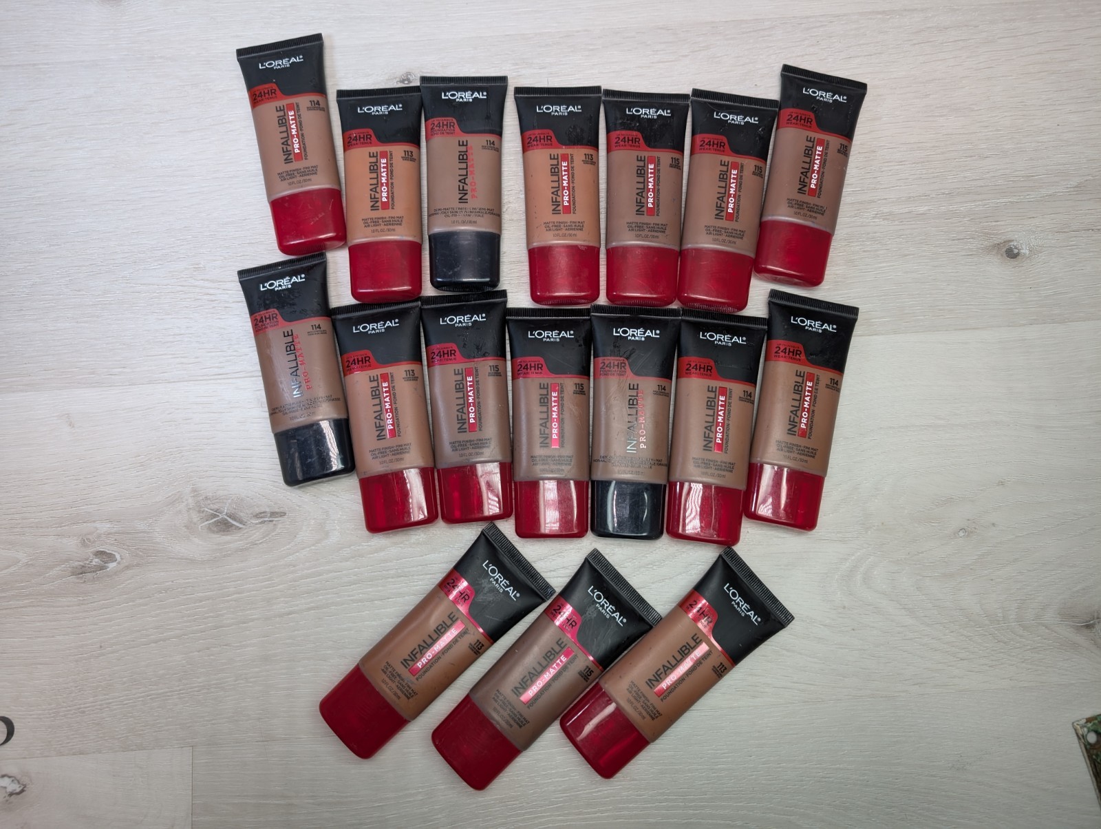 (LARGE LOT – 17) L’Oréal Paris Infallible Pro Matte Foundation 1.0 FL.OZ. Tubes