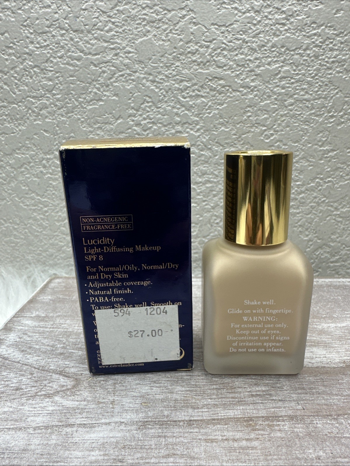 Estee Lauder Lucidity Light Diffusing Makeup #38 Porcelain 1 oz SPF 8 FAST SHIP