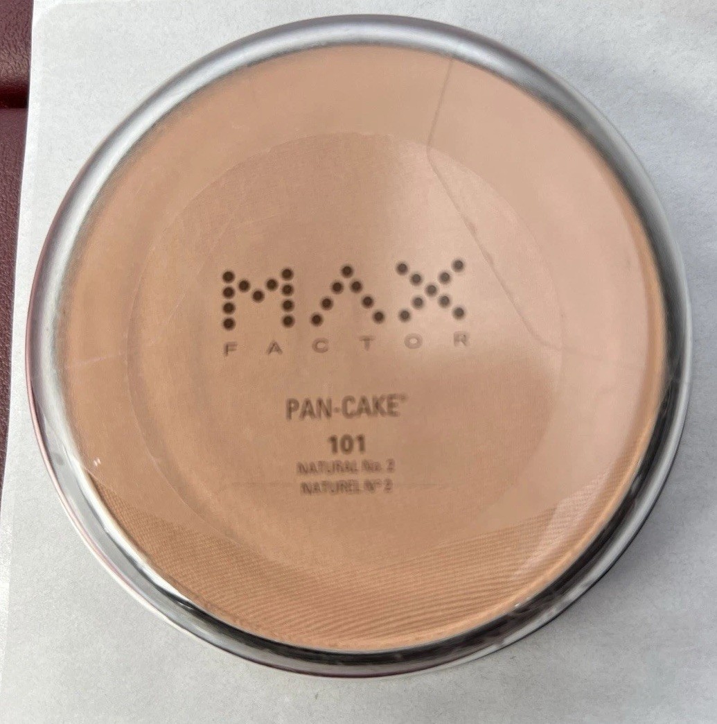 Max Factor Pan-Cake Water-Activated Foundation 101 Natural No. 2 49g