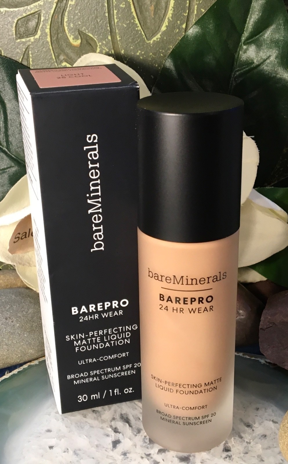 bareMinerals BAREPRO MATTE Liquid Foundation Light 25 Cool 1oz –