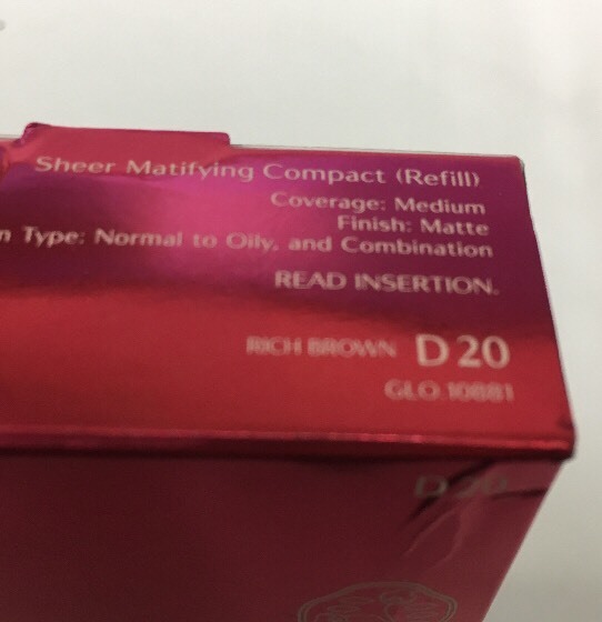 SHISEIDO SHEER MATIFYING COMPACT REFILL FOUNDATION SPF21 D20 RICH BROWN