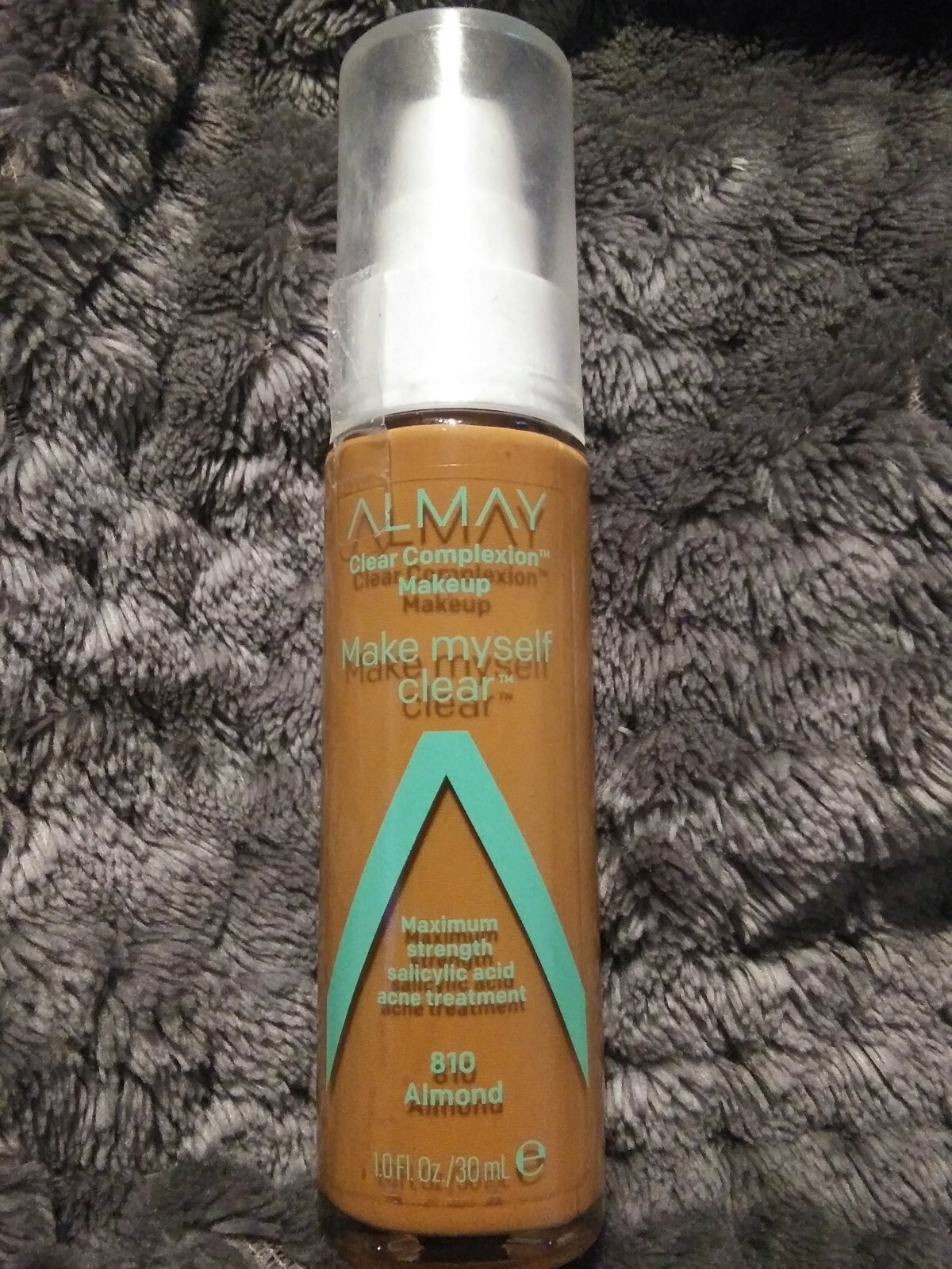 Almay Clear Complexion Makeup *Make Myself Clear* #810 Almond New & Sealed