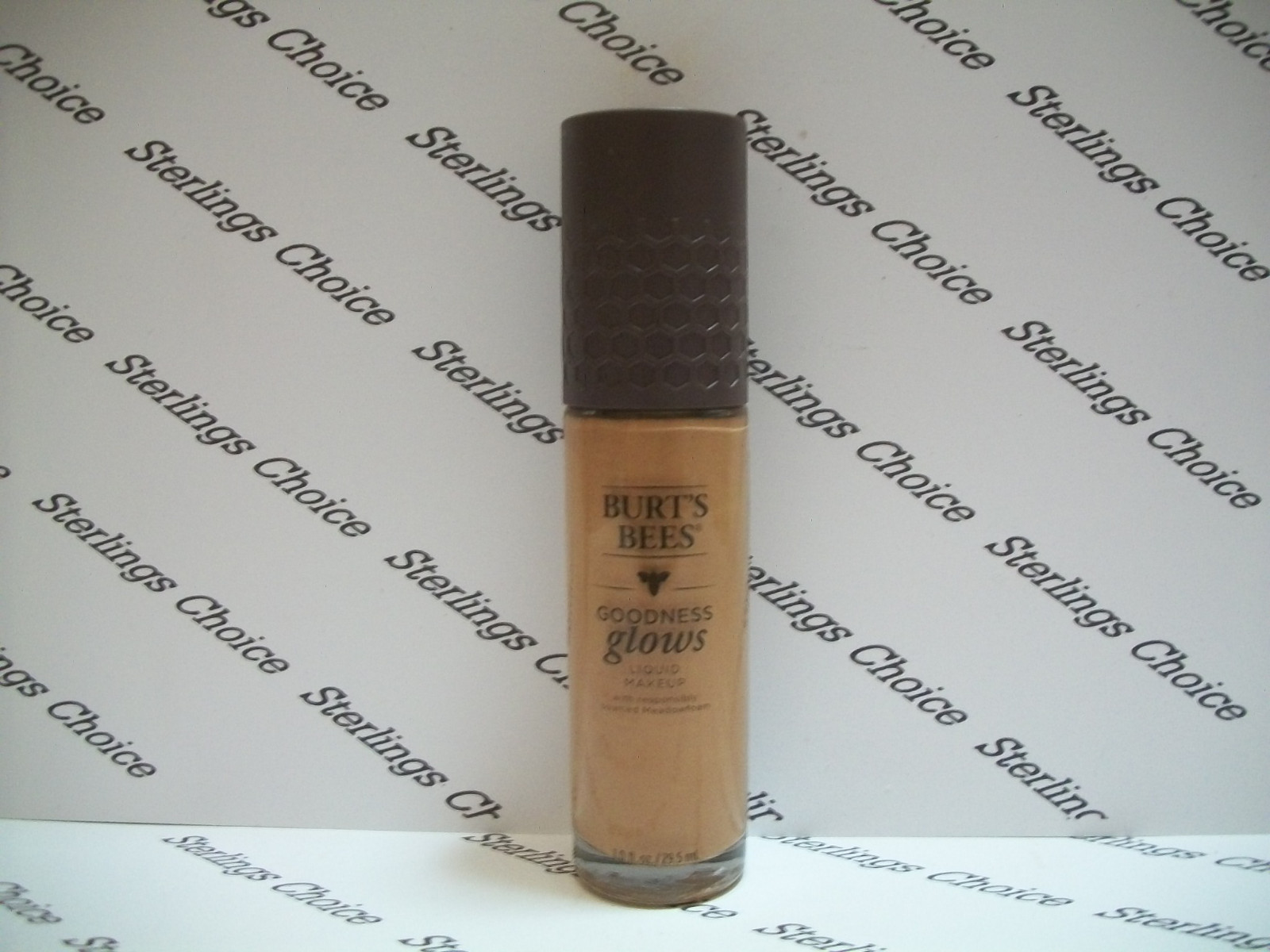 Burt’s Bees Goodness Glows Liquid Makeup #1057 Rich Brown