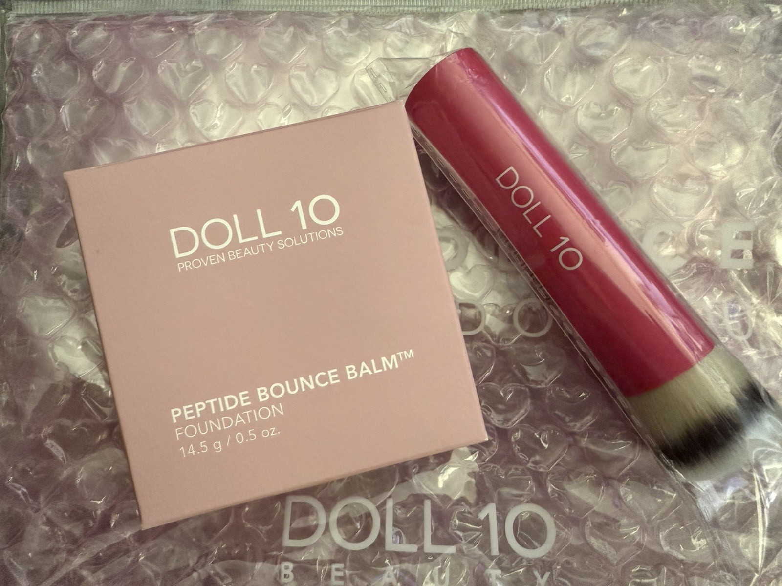 Doll 10 Peptide Bounce Hydrating Serum-Based Balm Foundation Fair Light .5 oz