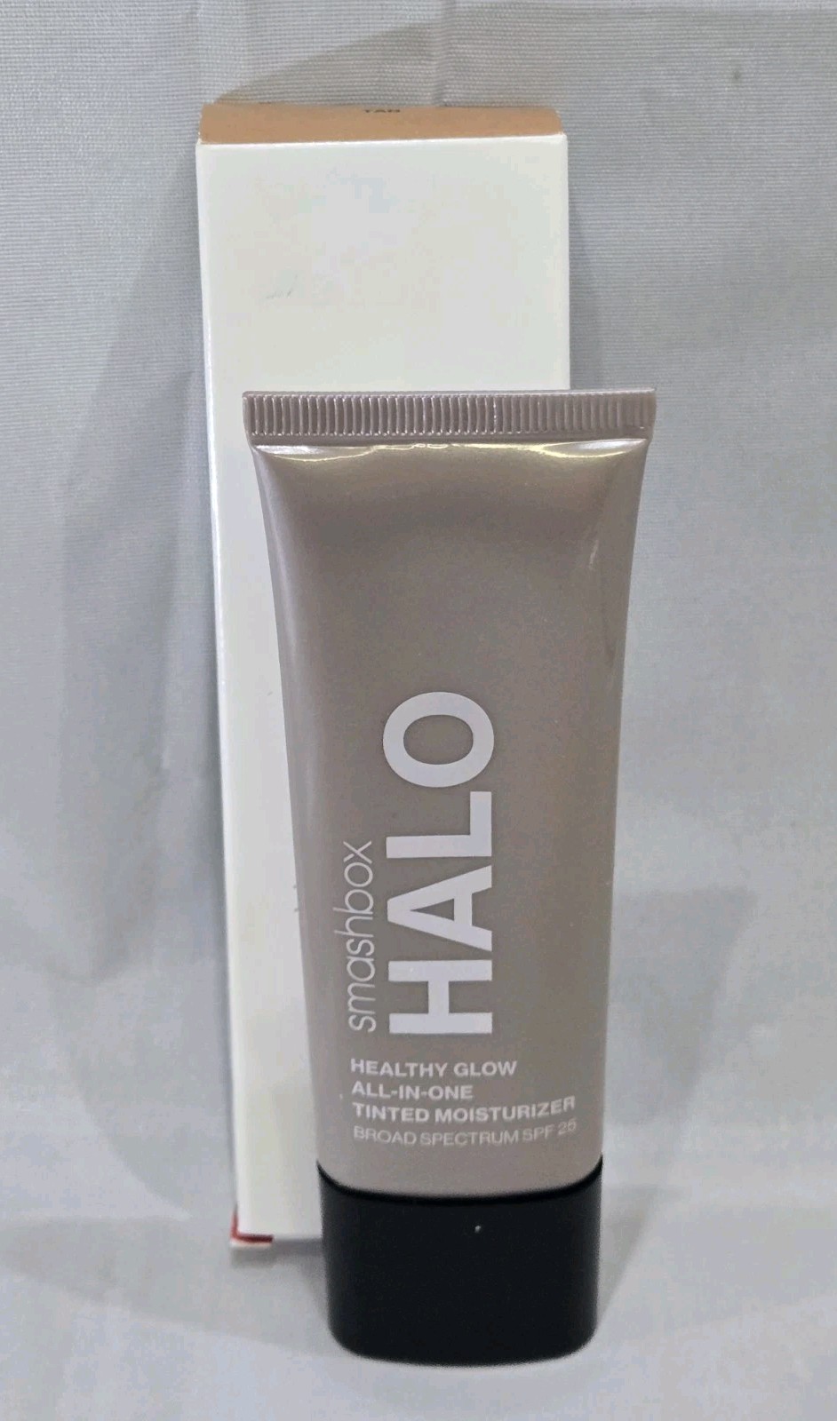 Smashbox HALO Healthy Glow All-In-One Tinted Moisturizer TAN 1.4 Fl Oz