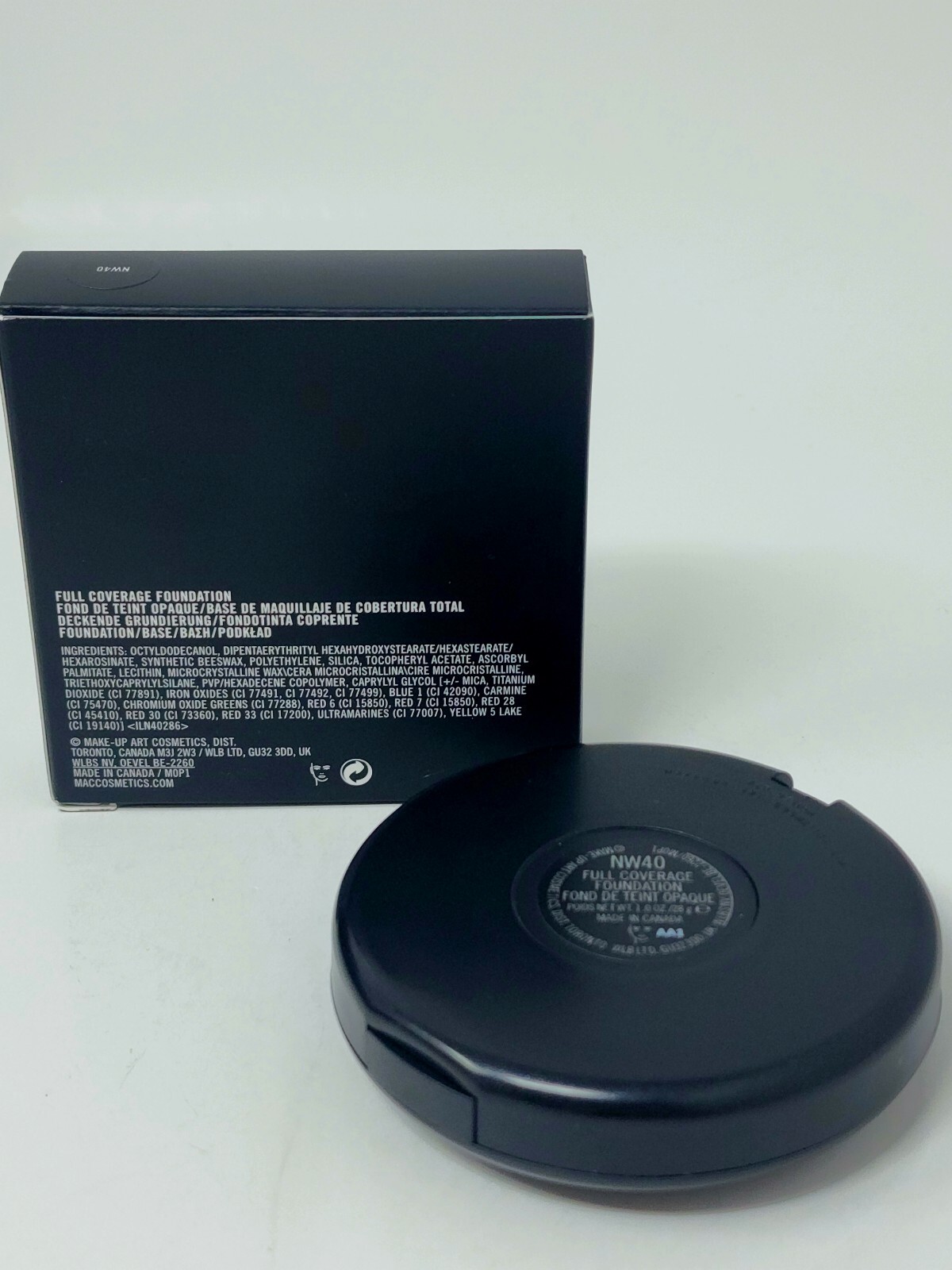New Authentic MAC Full Coverage Foundation NW40