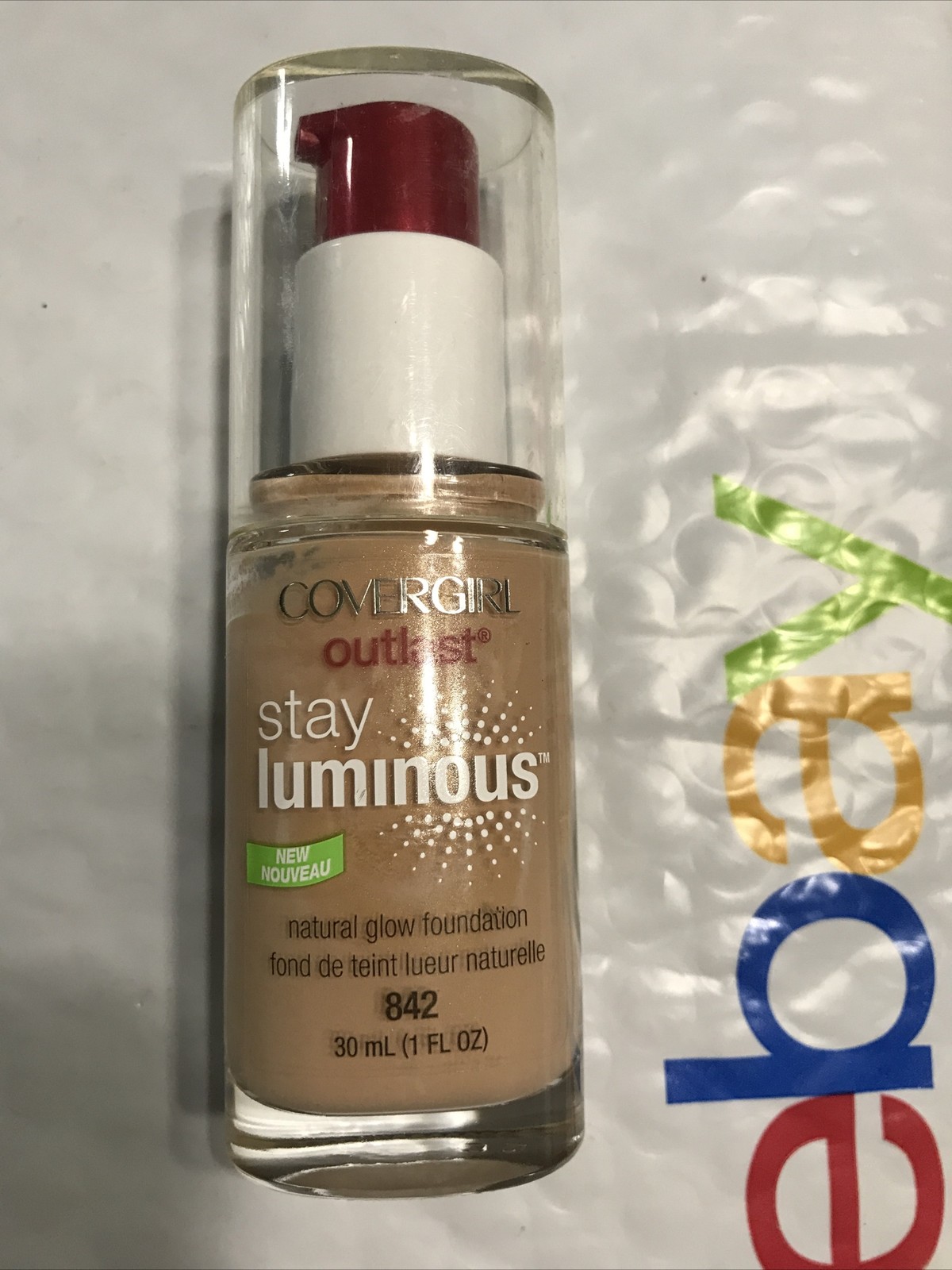 COVERGIRL Outlast Stay Luminous Foundation 842 MEDIUM BEIGE uns