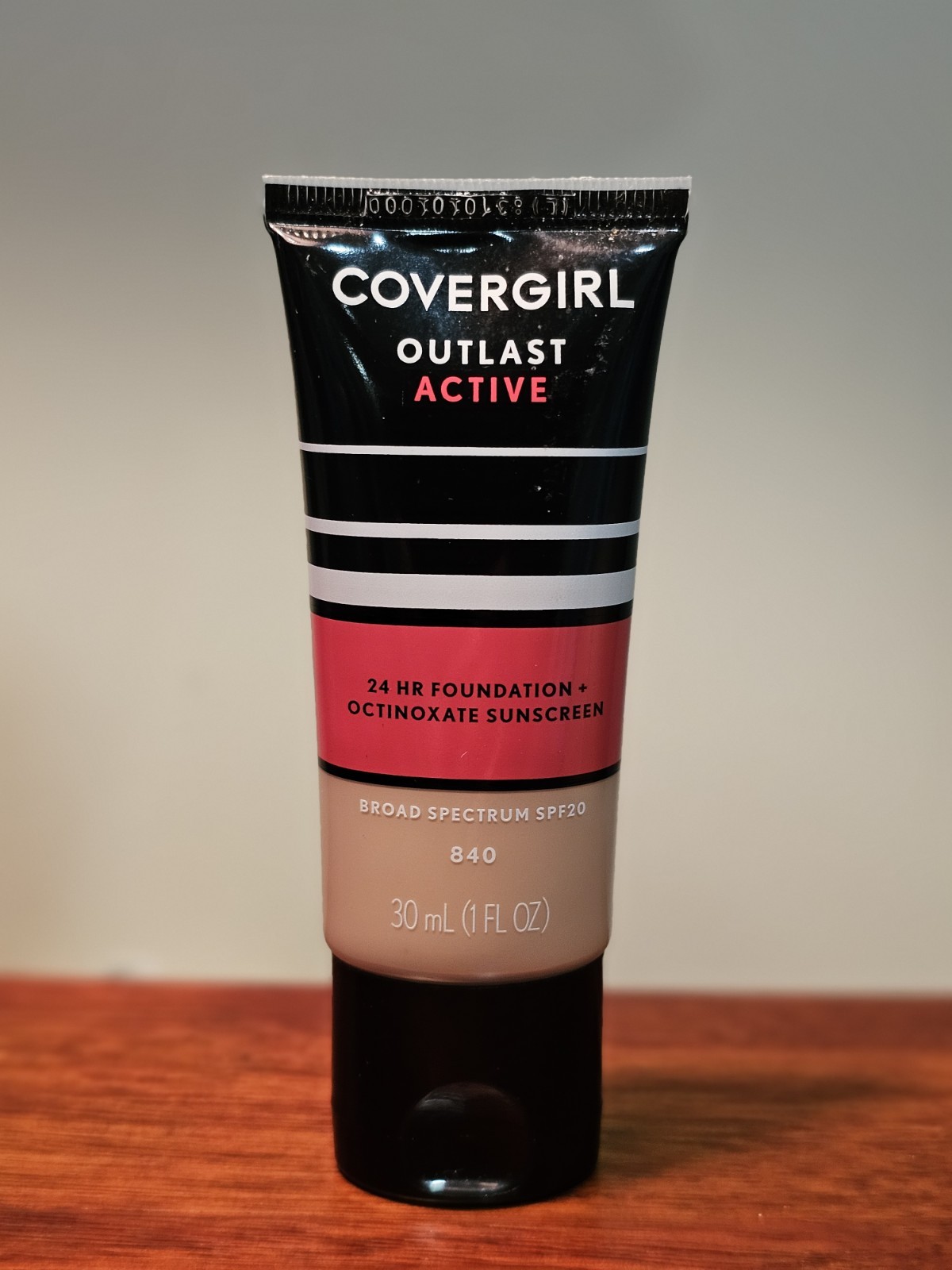 Cover Girl Outlast Active 24HR Fundation #840