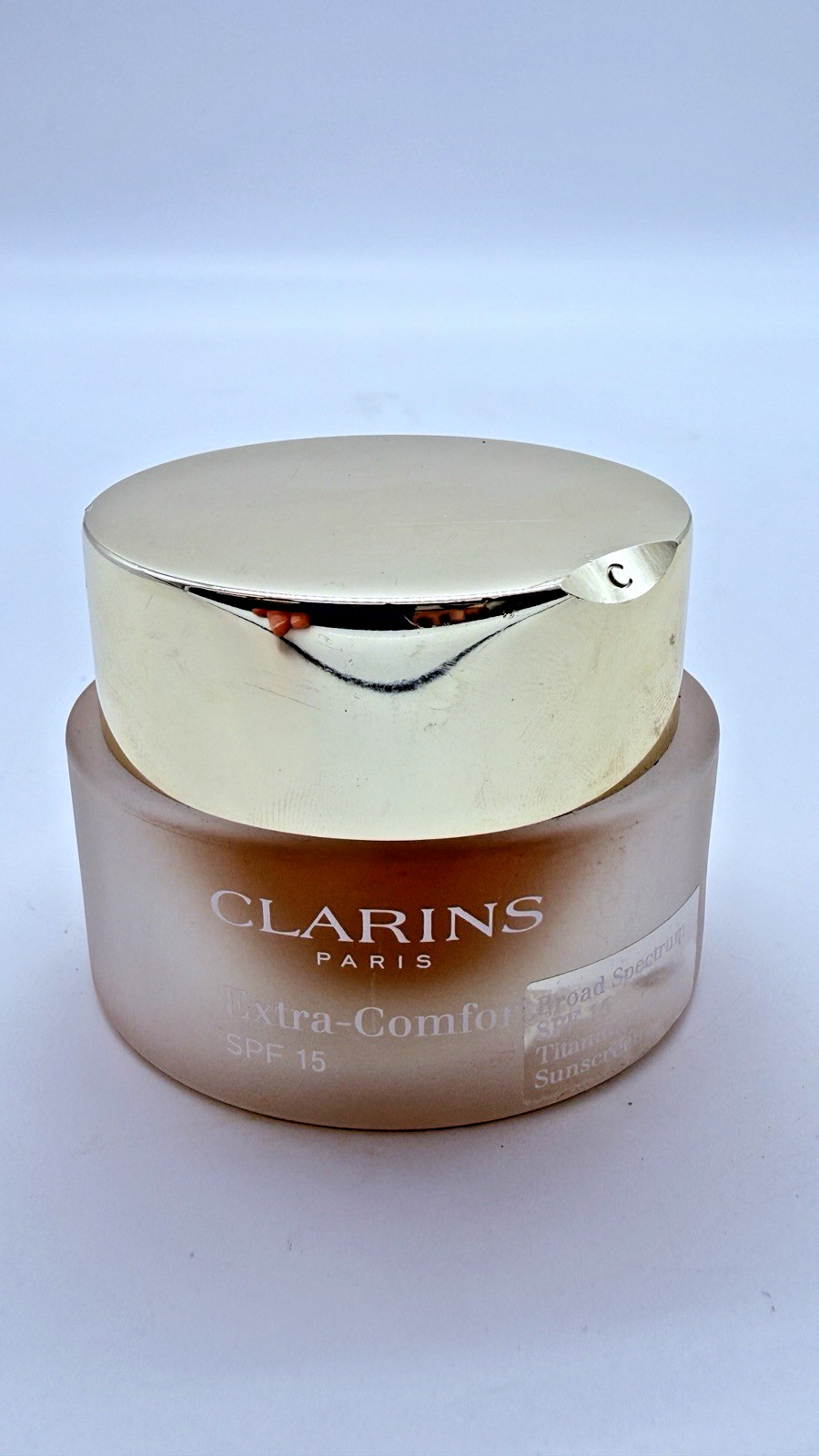 Clarins Extra-Comfort Broad Spectrum SPF 15 – 113 Chestnut – 1.1 Oz NWOB