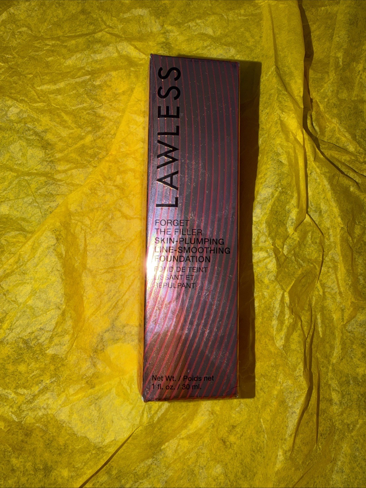 Lawless Forget the Filler Skin Plumping Line Smoothing Foundation Shade 30 D