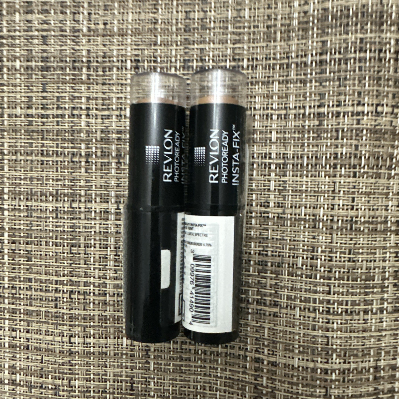2 Revlon Photoready Insta-Fix Makeup Stick SPF 20 – 190 Natural Beige 0.24oz
