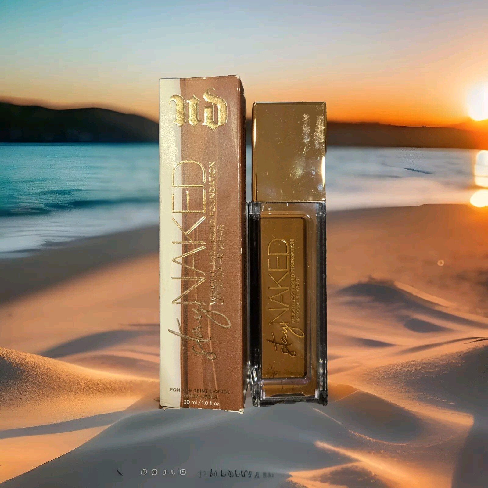 Urban Decay stay Naked Weightless Liquid Foundation Shade 81WY Waterproof NEW
