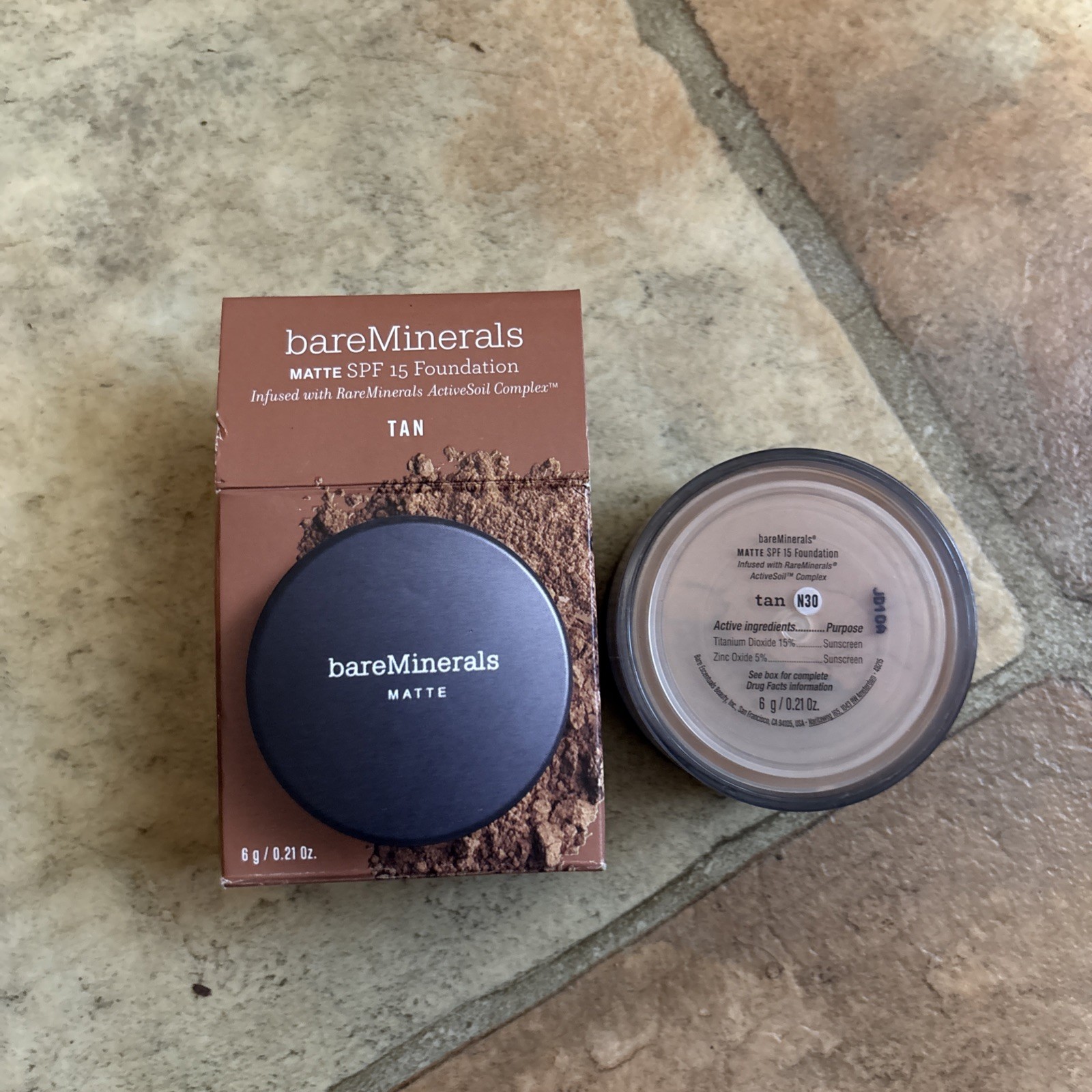 bareMinerals MATTE Foundation .21oz 6g TAN-New
