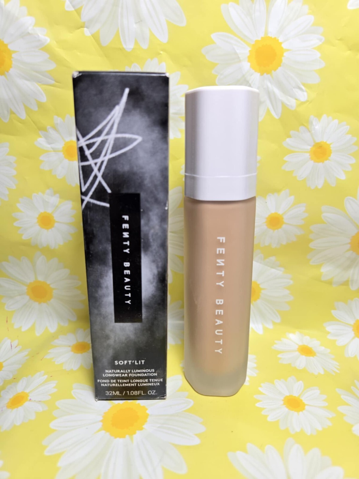 FENTY Soft’Lit Naturally Luminous Hydrating Longwear Foundation #250 1.08 fl oz