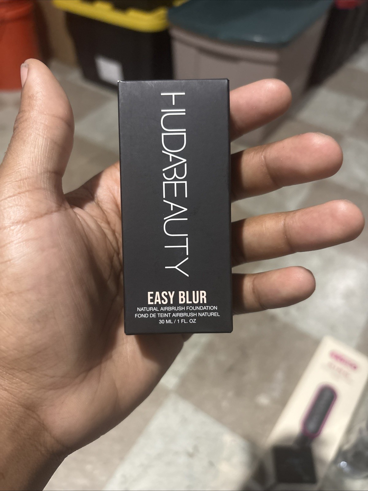 Huda Beauty Easy Blur Natural Airbrush Foundation -Cinnamon 440G (30ml)