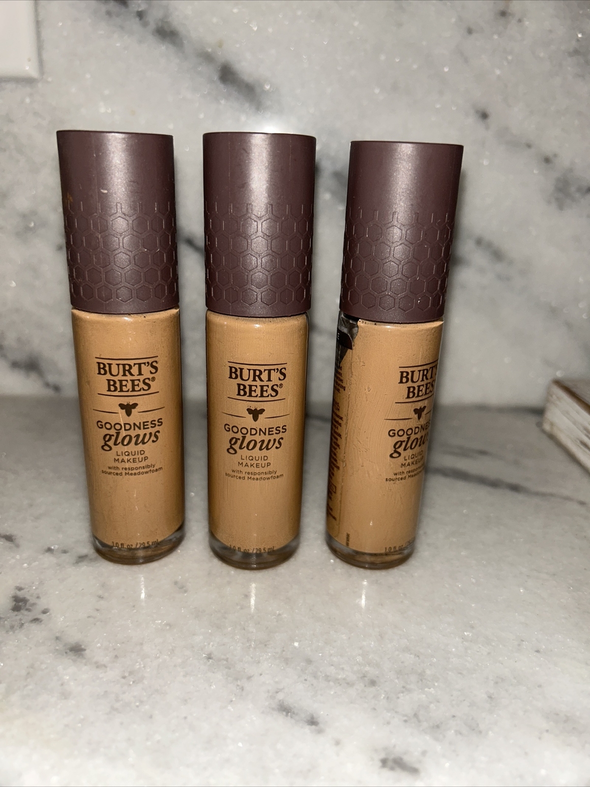 LOT OF 3 Burt’s Bees Goodness Glows Liquid Foundation #1061 Deep Maple