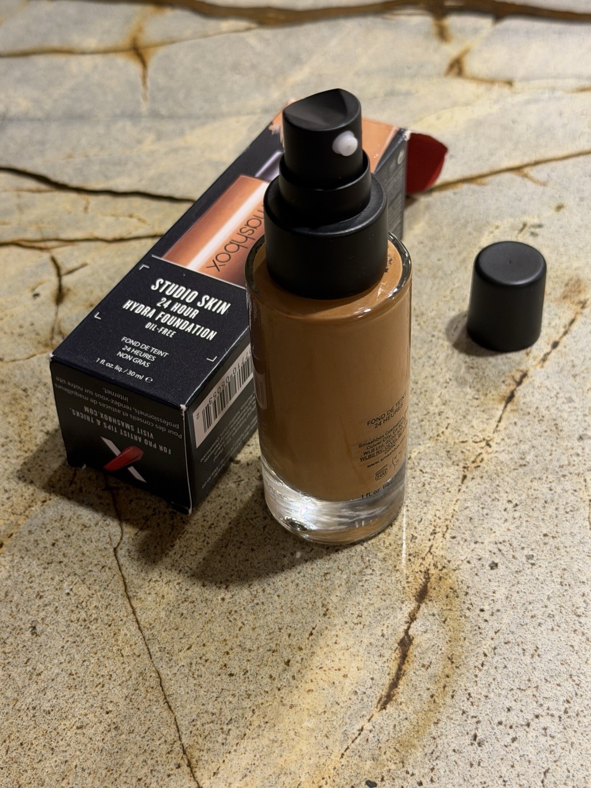Smashbox 24 Hour Hydra Foundation Oil-Free Liquid Medium Dark 1 fl oz