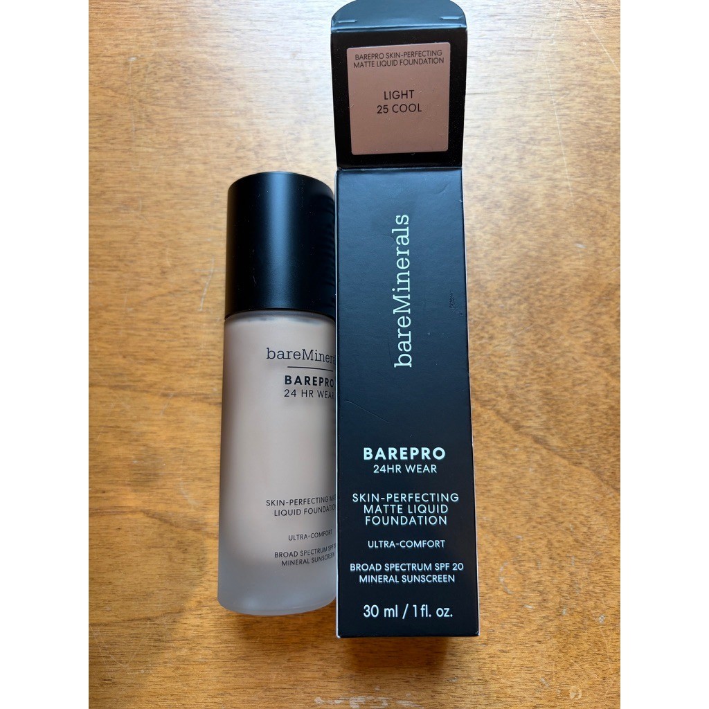 bareMinerals BAREPRO 24HR Wear Matte Liquid Foundation Light 25 Cool SPF 20 1oz