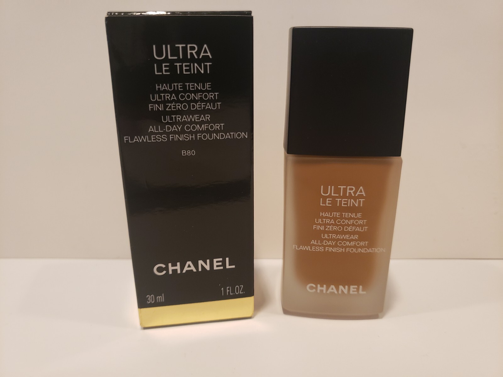 Chanel~Ultra Le Teint ~ Ultrawear~All Day Comfort Liquid Foundation ~B80~ NIB